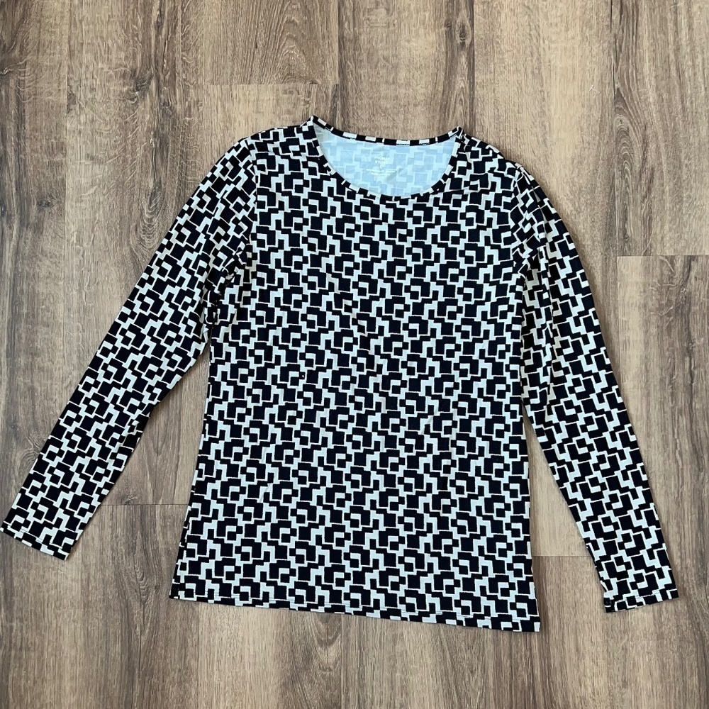 3 Top Bundle Purple and B&W Size L - Picture 6 of 16